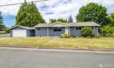 618 21st  in Puyallup