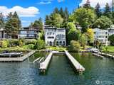 9205 Shoreland  in Bellevue