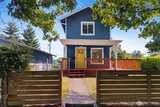 2513 Hosmer  in Tacoma