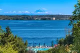 8340 Avalon  in Mercer Island