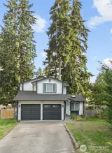 8902 158th  in Puyallup