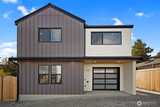 2912 SW Thistle ST UNIT B  in Seattle