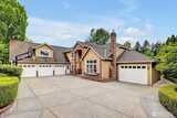 4511 238th  in Sammamish