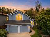 3112 Wells  in Renton