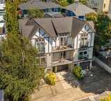1917 8th  in Seattle