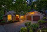 2815 Pine Cone  in Issaquah
