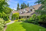 2042 77th  in Medina