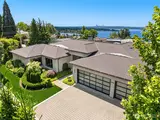 10410 58th  in Kirkland