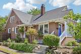 3920 Ashworth  in Seattle