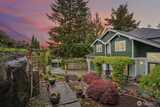 13128 Newport  in Bellevue