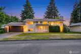1119 Shelton  in Renton