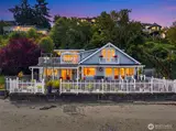 1626 Beach  in Tacoma