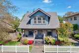 250 Andrews  in Issaquah