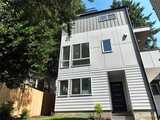 10748 Interlake  in Seattle