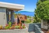 7136 Sunnycrest  in Seattle