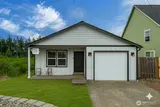 521 B St  in Shelton