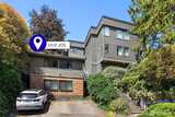 4111 Whitman  in Seattle