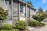 4727 Lake Sammamish  in Issaquah