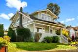 3719 Grayson  in Seattle