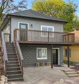 1529 Sturgus  in Seattle