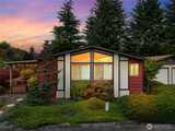 12301 125th  in Puyallup