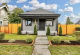 6443 Warner  in Tacoma