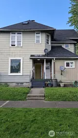 1056 Sullivan  in Seattle
