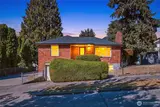 1210 Lucile  in Seattle
