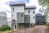 1015 Sturgus  in Seattle