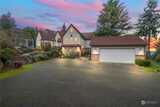 6320 Dash Point  in Tacoma