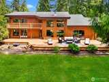 27019 384th  in Enumclaw