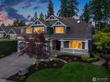 13711 135th  in Kirkland