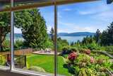 639 Lake Sammamish  in Bellevue
