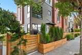 539 Cloverdale  in Seattle