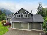 1340 Maloney Grove  in North Bend