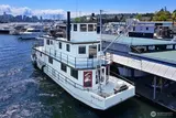 2401 Northlake  in Seattle