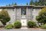 4727 Lake Sammamish  in Issaquah