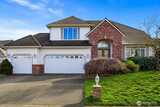 13945 159th  in Renton