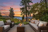 18021 40th  in Bellevue