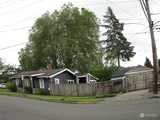 216 4th  in Puyallup