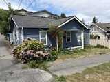 3115 Queen Anne  in Seattle