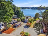 5727 Henslin  in Olympia