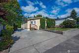 2418 371st  in Federal Way