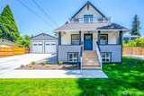 2206 15th  in Milton