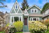3917 Interlake  in Seattle