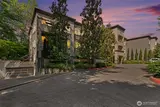 10398 17  in Bellevue