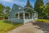 15212 37th  in Tukwila