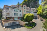 7549 29th  in Mercer Island