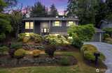 3412 79th  in Mercer Island