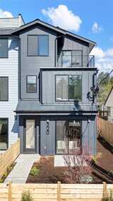 520 102nd  in Seattle